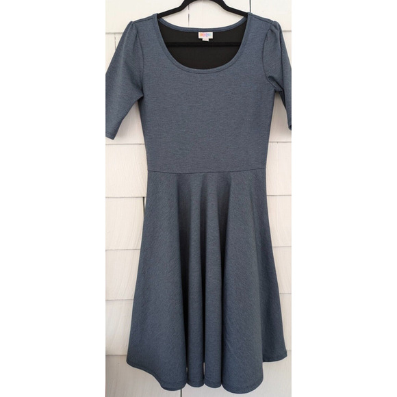 LuLaRoe Women's Medium Nicole Dress – Scoop Neck 1/2 Sleeve Denim-Like Material - Picture 2 of 8